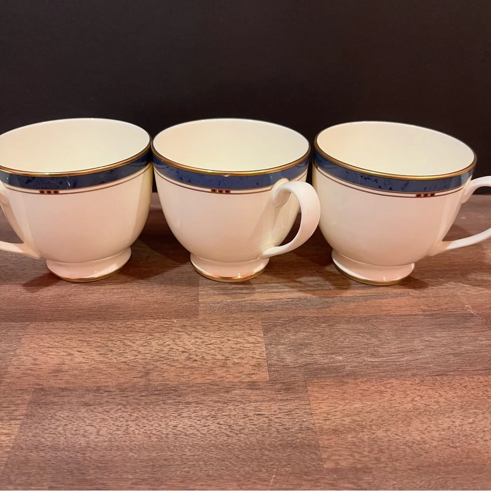 Pfaltzgraff Footed Cups in Hampton (3)